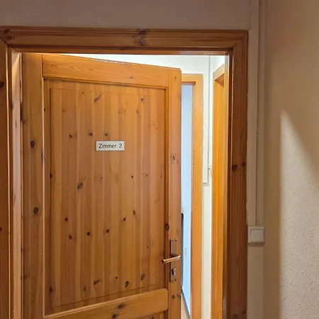 Privatzimmer Lindlar * Lindlar