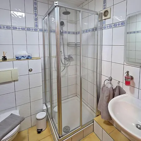 Privatzimmer Lindlar *