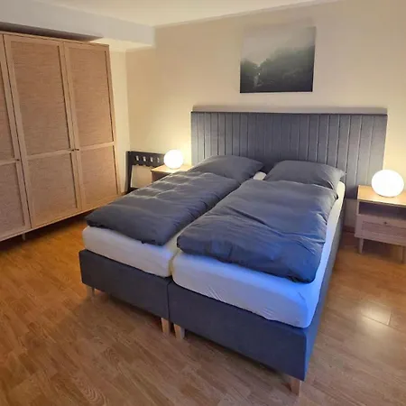 Apartman Privatzimmer Lindlar *